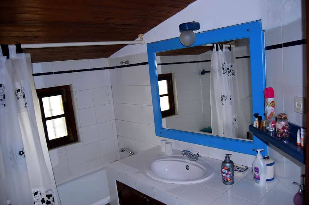 Monte-Casa Rural 6/8 Pessoas - Litoral Alentejano, perto Milfontes  e Porto Covo in Alentejo Litoral