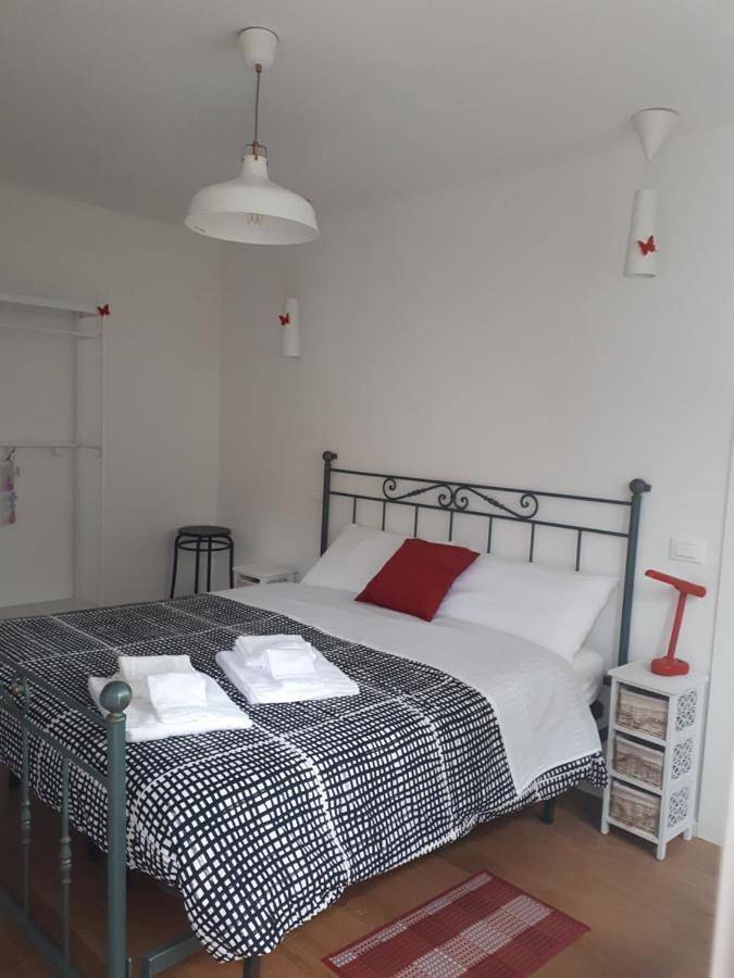 Bed and breakfast per 3 persone, con giardino - 1