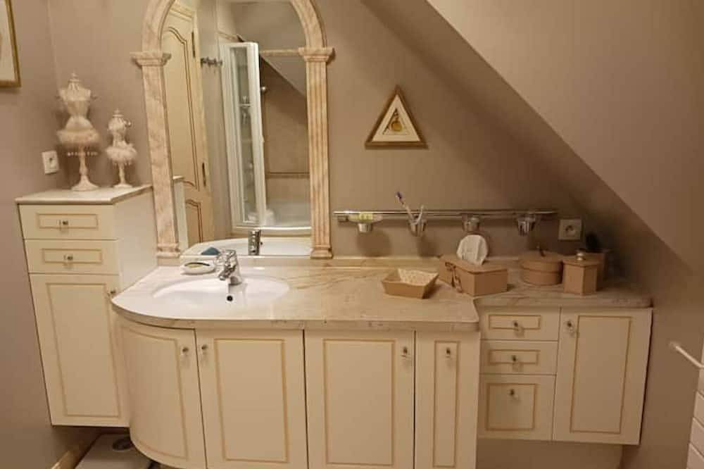 Appartement entier, Cancale - Côte D'émeraude in Cancale, Baie du Mont-Saint-Michel