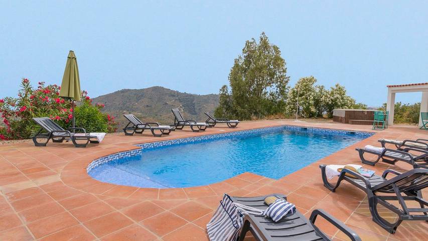 Casa rural para 8 personas, con balcón/terraza y piscina en Arenas - 4