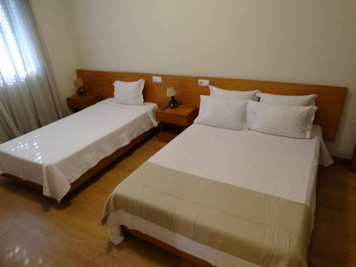 Gîte pour 3 personnes, avec jardin et vue dans Trofa