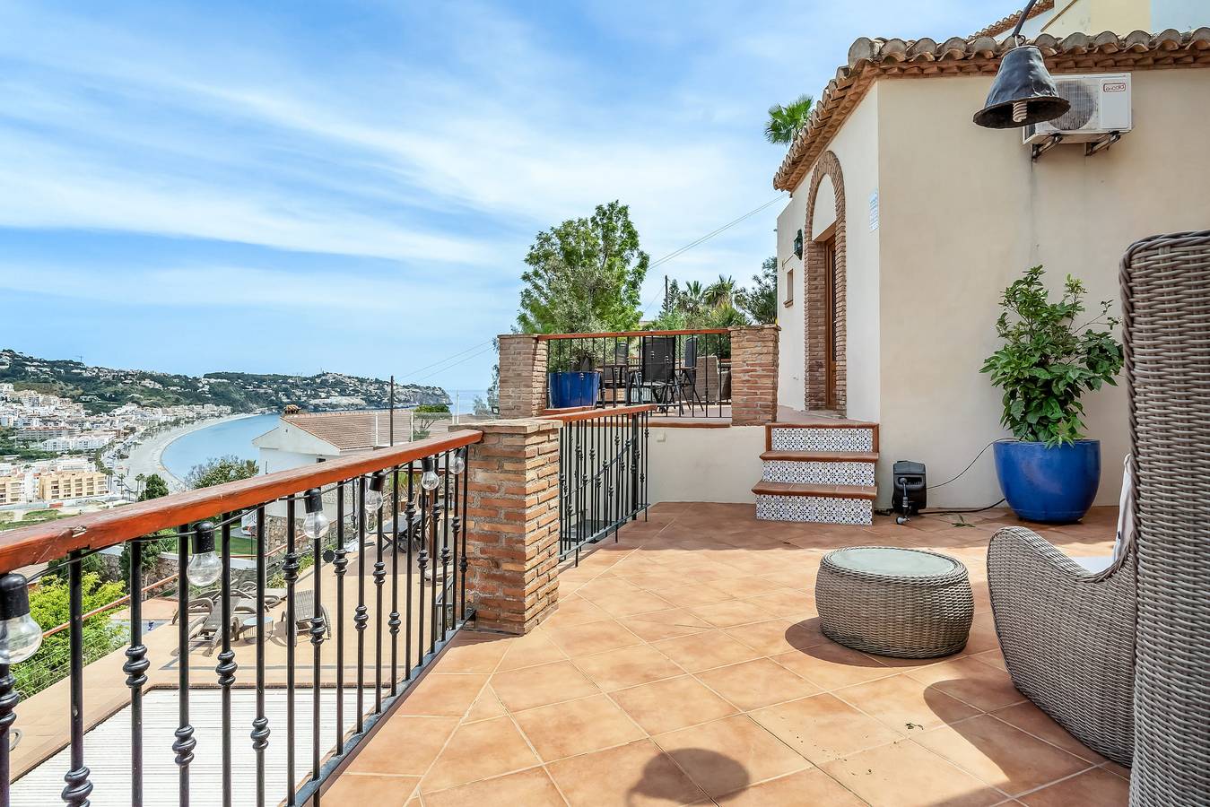 Villa voor 15 personen met tuin in La Herradura, Almuñecar