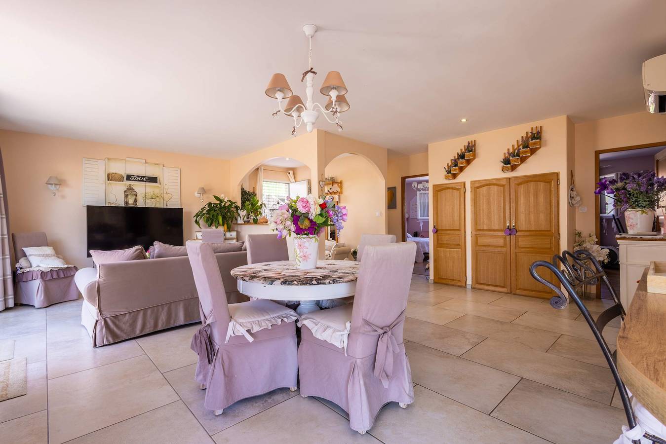 Appartement entier, Spacieux Appartement L Instant Mediterranee in Cers, Côte méditerranéenne (France)
