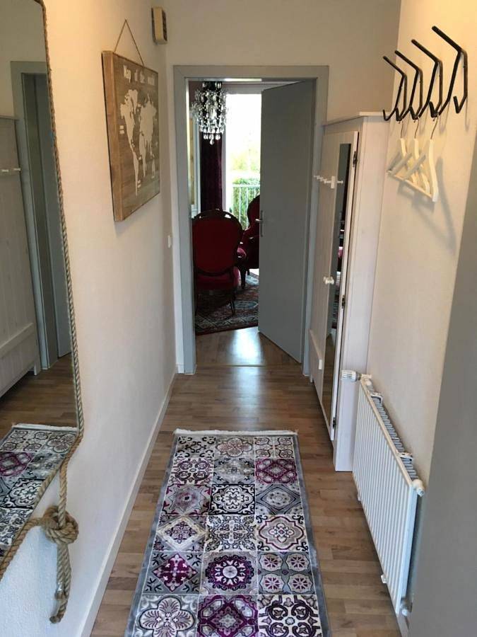 Ferienwohnung für 3 Personen, mit Balkon und Garten sowie Ausblick in Gummersbach - 2
