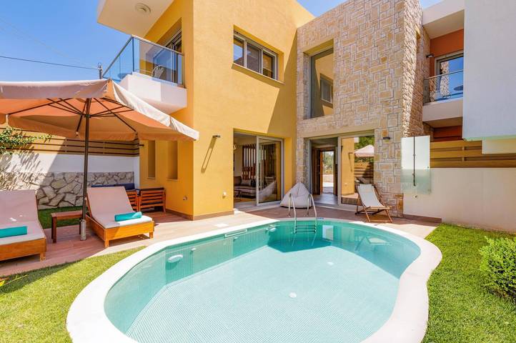 Villa Daphne Gouvia by Villa Plus in Gouvia, Corfu
