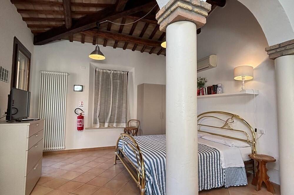 1 Bedroom Private vacation home in Ravenna in Ravenna, Ravenna Provinz