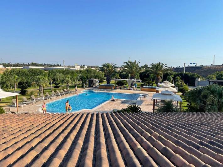 Ferienanlage für 4 Personen, mit Pool und Sauna sowie Whirlpool und Garten in Süditalien - 3