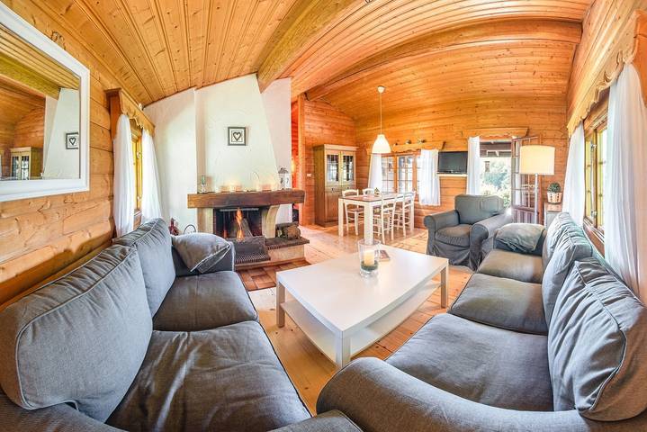 Ferienwohnung für 6 Personen, mit Balkon/Terrasse und Terrasse sowie Sauna