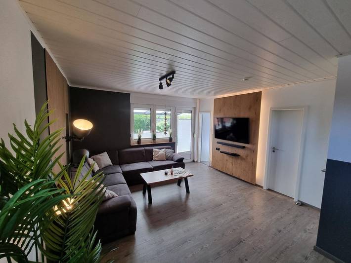Entire apartment, Strandnah - Hunde willkommen - Garten voll eingezäunt - Wlan - ruhige Lage in Dornumersiel, Dornum