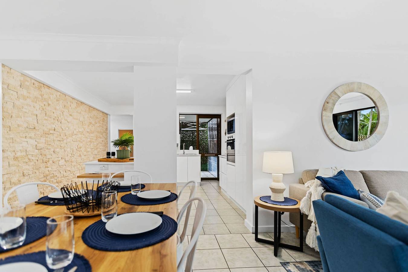 Entire apartment, Rainforest   Reef Retreat - Esplanade Ground-Floor Apartment in Cairns North, Cairns