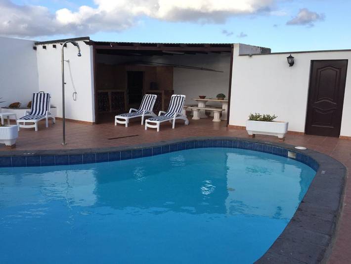 Casa rural para 5 personas, con Terraza además de Jardín y Piscina en Arrecife - 4