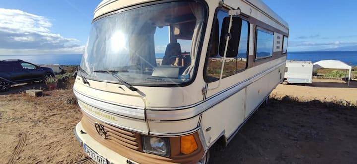 Caravan in Playa Paraíso, Adeje