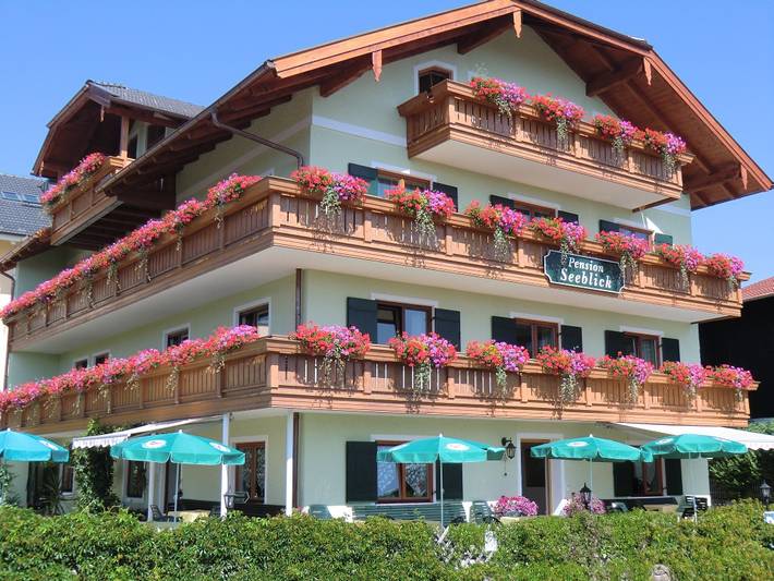 Pension pour 2 personnes, avec Balcon ainsi que Terrasse et Vue sur le lac à Traunreut