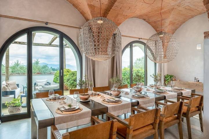 Villa per 16 persone, con balcone e piscina nonché giardino - 1