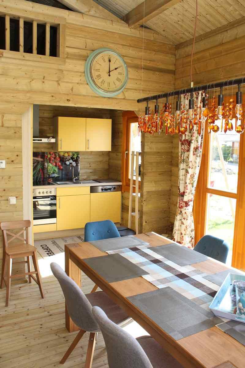 Gemütliches kinderfreundliches Blockhaus mit umzäuntem Garten in Sint-Annaland, Niederländische Nordsee