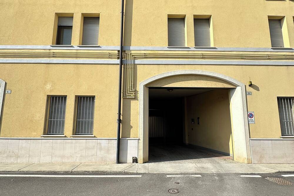 Entire apartment, Loreto-Fiera Apartment in Cremona, Cremona Province