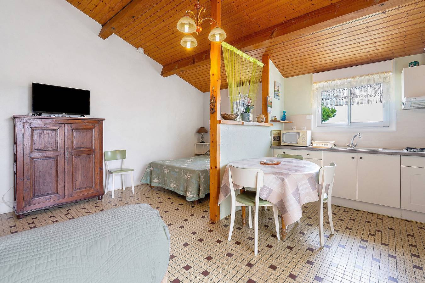Ganzes Studio, Studio auf dem Bauernhof – Ruhige Oase für 2 Personen in Semussac, Saintes und Umgebung