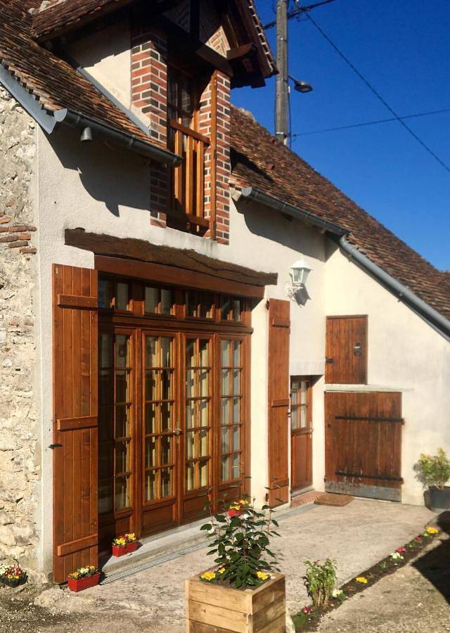Two-Bedroom House in Thoury (Loir-et-Cher), Sologne