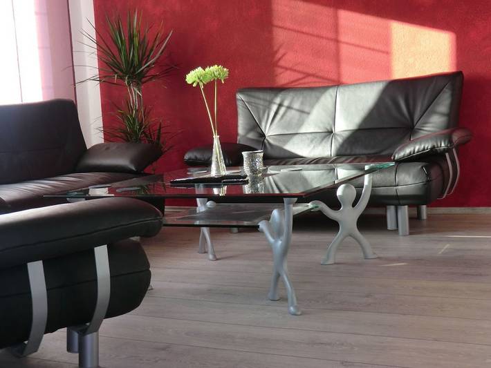 - Schöne, helle 3-Zimmerwohnung, 70 m² in Mülheim Köln, St. Clemens und Mauritius
