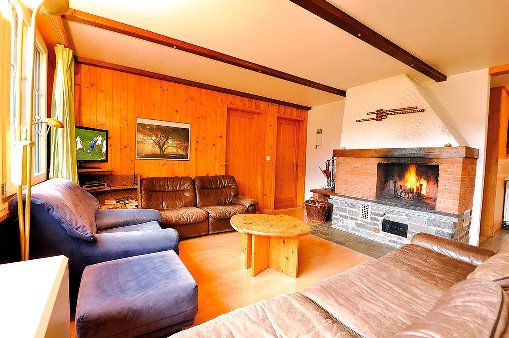 Apartamento vacacional entero, Ch 267.009 S - Chalet Hilari, Fewo 1. Etage + Dg in Saanenmöser, Zweisimmen