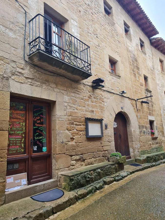 Bed in 4-Bed Mixed Dormitory Room in Uncastillo, Provincia de Zaragoza