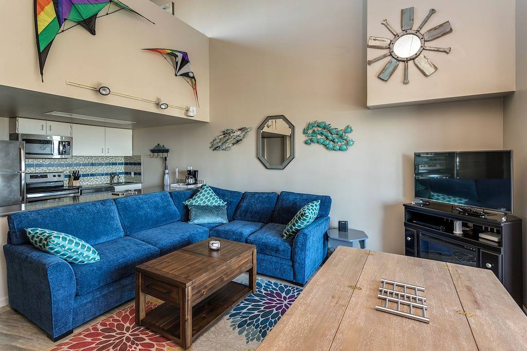 Ganze Wohnung, Schlafzimmer Loft-4. Stock-Aufzug-Keine Reinigungsgebühren in Gearhart, Clatsop County