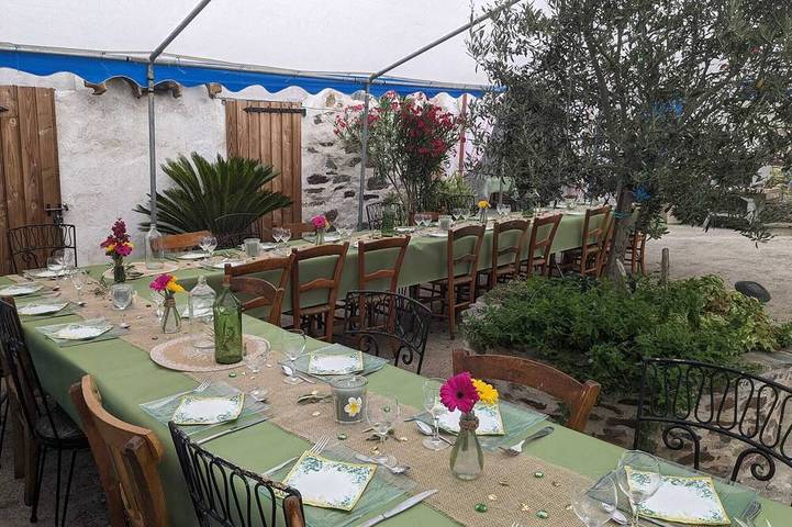 Location de vacances pour 14 personnes, avec terrasse et jardin à Saint-Jean-de-Marcel - 3