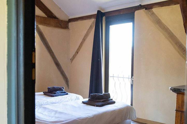 Location de vacances pour 6 personnes, avec jardin à Trémolat - 4