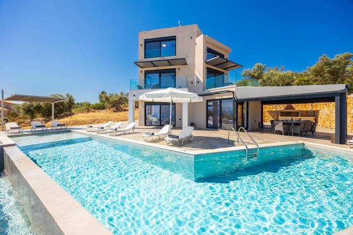 Διαμερίσματα διακοπών για 10 άτομα, με Ταράτσα και Κήπο στην Απόλπαινα