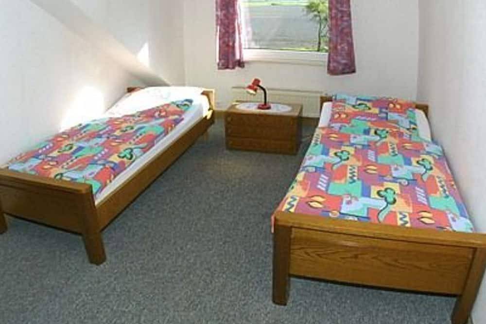 Ganze Wohnung, Ferienwohnung Südseite - Landhaus Schwanenhof in Ostbense in Ostbense, Neuharlingersiel