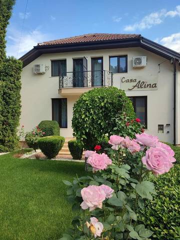 Gîte pour 3 personnes, avec vue et jardin dans Deva (Roumanie)
