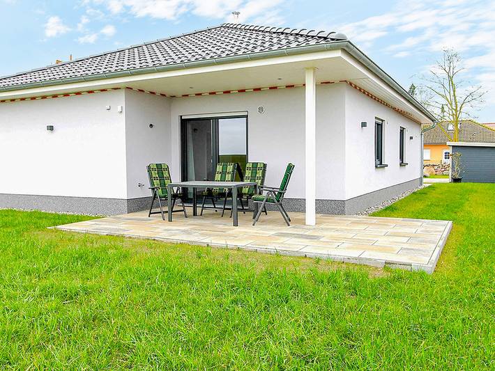 Ferienhaus für 5 Personen, mit Terrasse und Garten in Rerik - 2