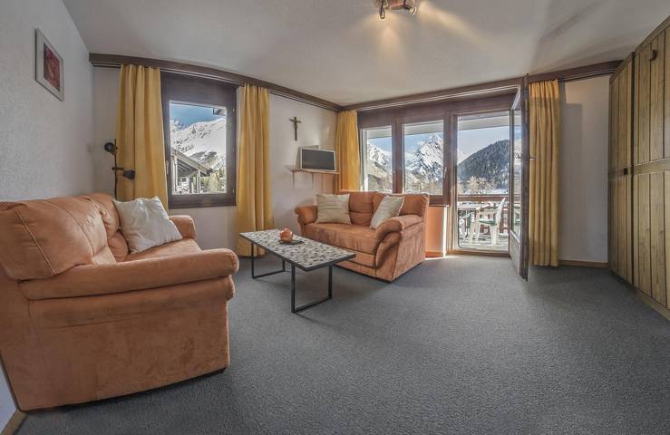 Entire holiday apartment, 4-bed apartment Nr. 1 in Saas-Fee, Wallisian Alps