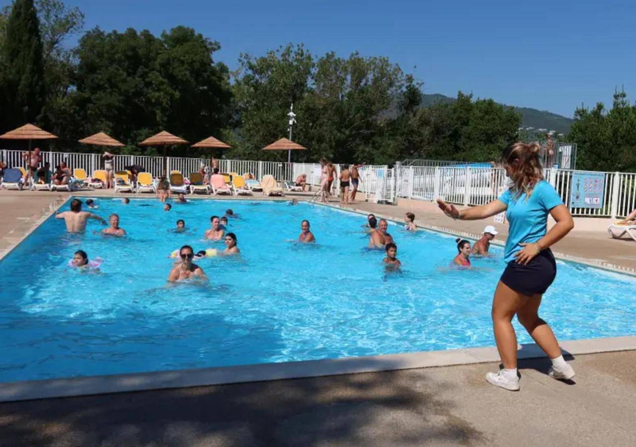 Camping Parc Bellevue Cannes - Aquatique Vacances in La Bocca, Cannes