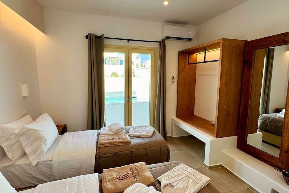 Ganze Wohnung, Famly Apartment with Sea View & Plunge Pool (Ground Floor) in Gournado-Fylakopi