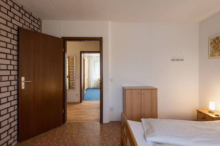 Ganze Wohnung, Herrliche Wohnung für 7 Gäste mit  W-Lan, Tv, Terrasse und Haustiere erlaubt in Immerath, Vulkaneifel