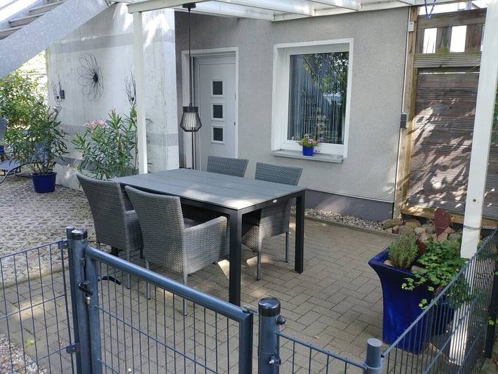 Ferienhaus für 4 Personen, mit Terrasse und Garten in Zislow - 3