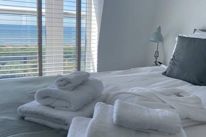 Stunning, newly refurbished, beachfront townhouse in Rustington in Rustington, Sussex de l'Ouest