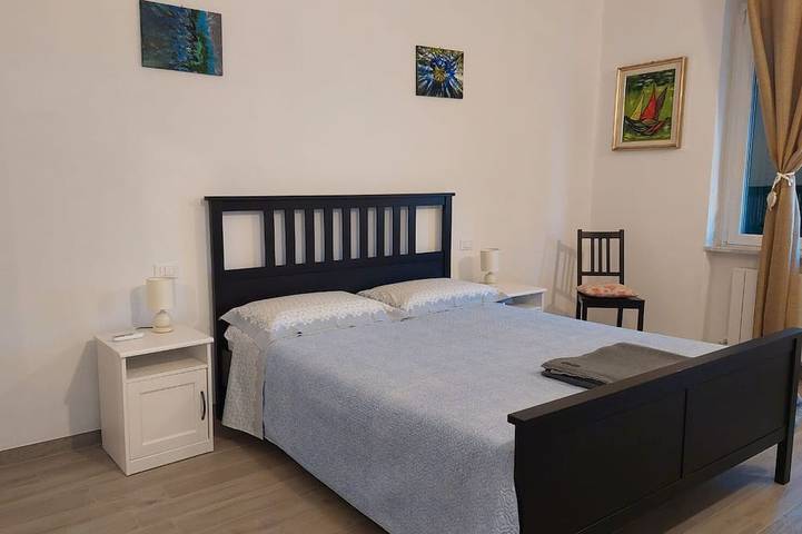 Appartamento E Terrazza 100 Mq Vista Mare+Panorama Lemeglio  Parcheggio Privato in Lemeglio, Moneglia