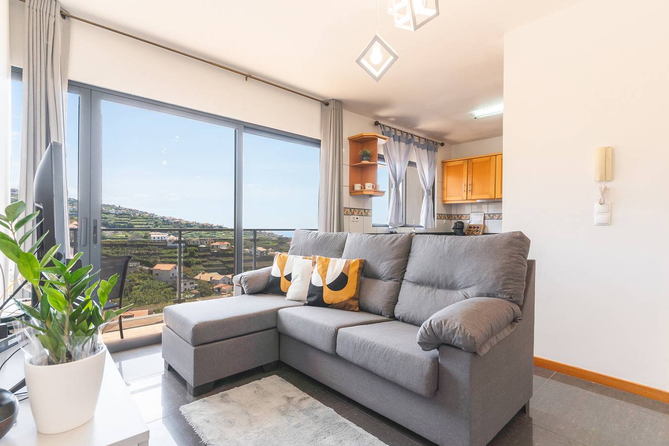 Ganze Wohnung, Porlamar Apartment in Calheta, Madeira