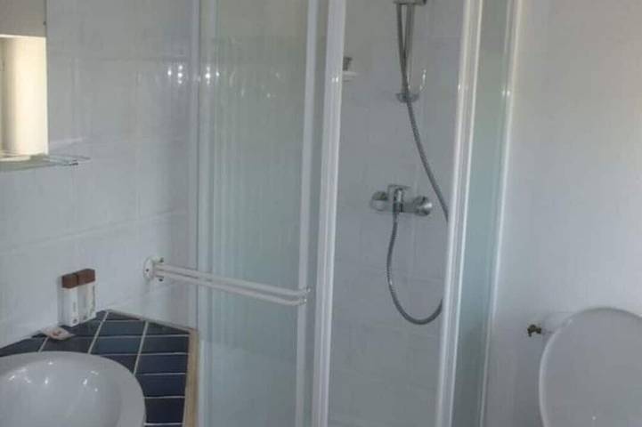 Location de vacances pour 4 personnes, avec piscine et terrasse à Mazan - 2