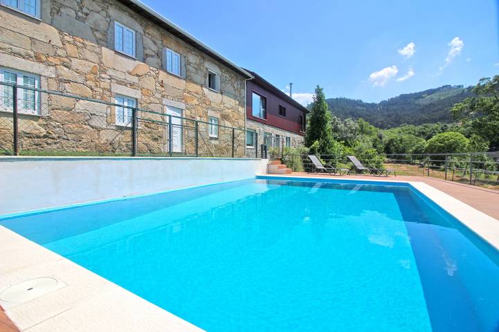 Finca für Gruppen für 8 Personen, mit Garten und Terrasse, mit Haustier in Portugal - 4