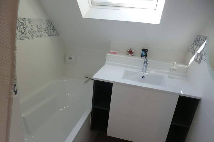 Gîte pour 3 personnes, avec jardin et terrasse à Bieuzy - 4