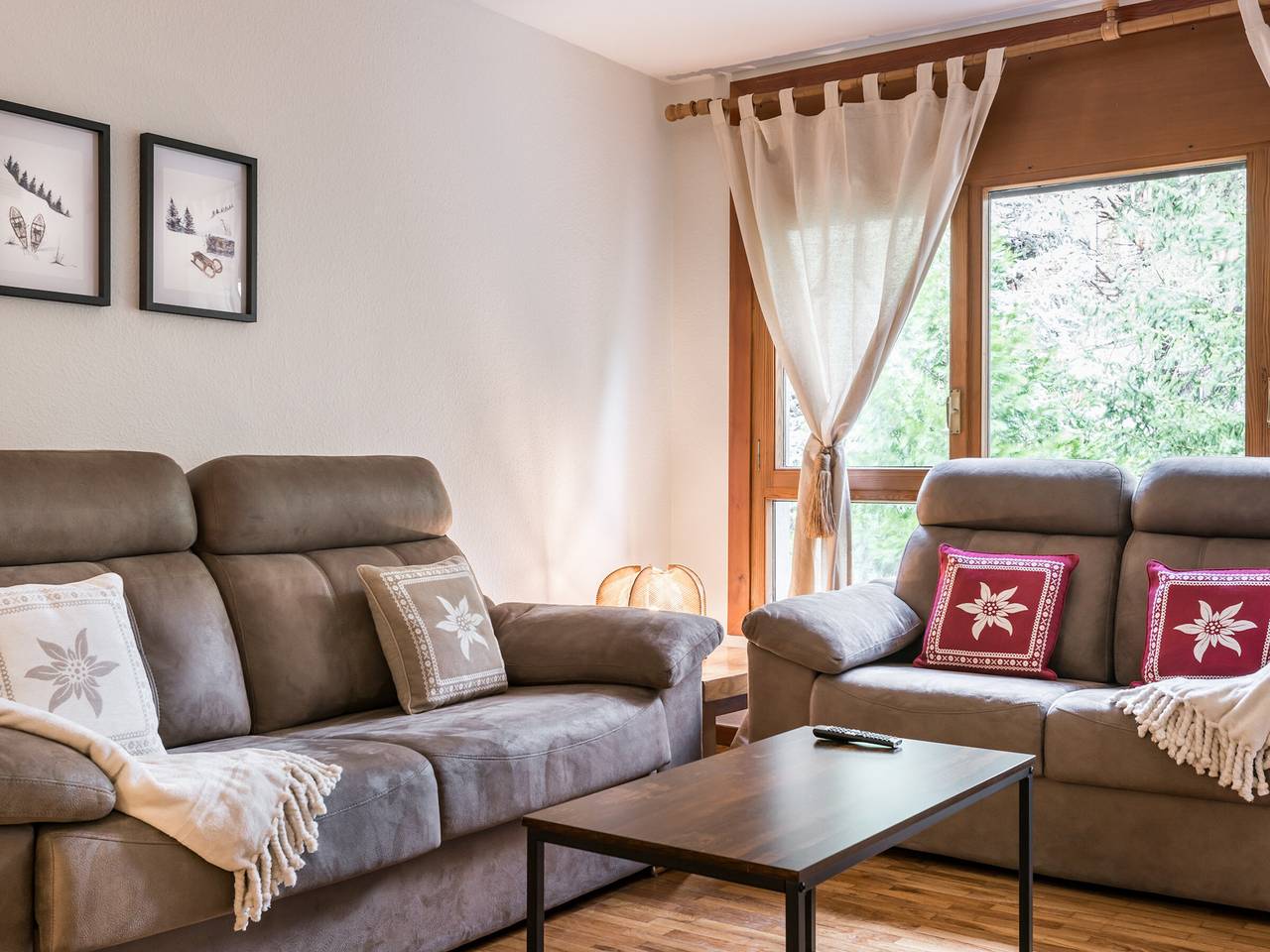 Ganze Wohnung, Gemütliche Wohnung für 6 in Baqueira mit einzigartigem Ski-Zugang in Baqueira, Naut Aran