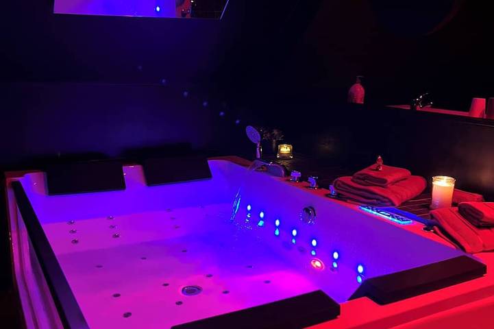 Maison de vacances pour 4 personnes, avec jacuzzi et sauna