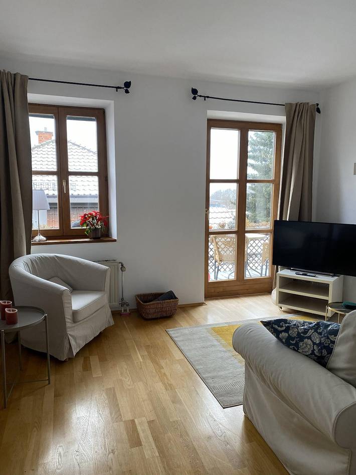 Ferienwohnung für 2 Personen, mit Seeblick und Balkon sowie Balkon/Terrasse, mit Haustier am Starnberger See - 3