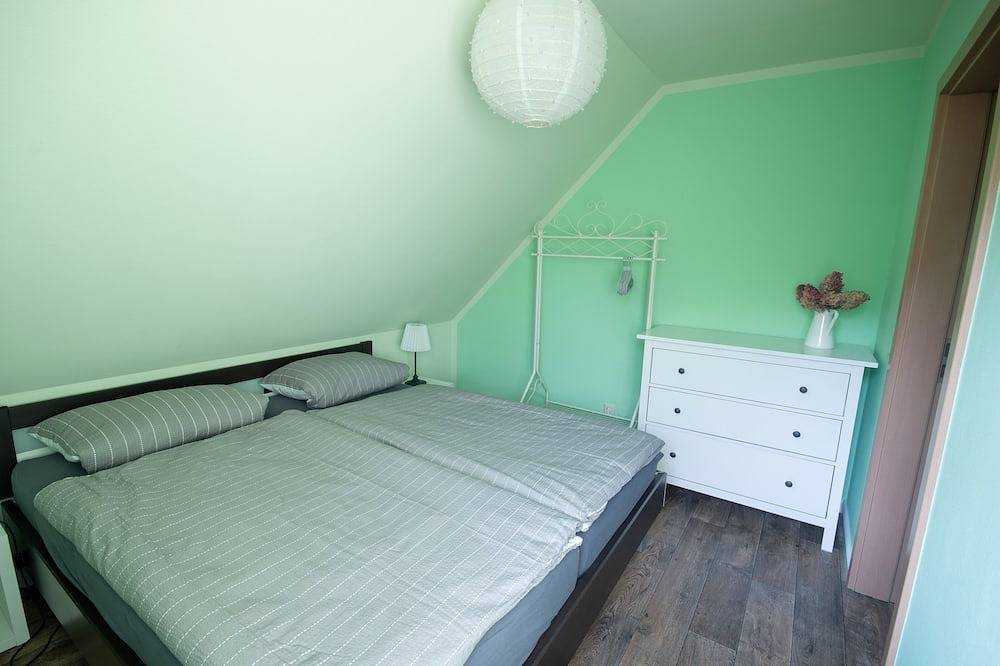 Lovingly furnished, cozy cottage in country style. in Oybin, Zittauer Gebirge