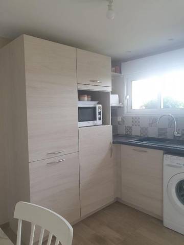 Gîte pour 2 personnes, avec vue et terrasse à Néant-sur-Yvel