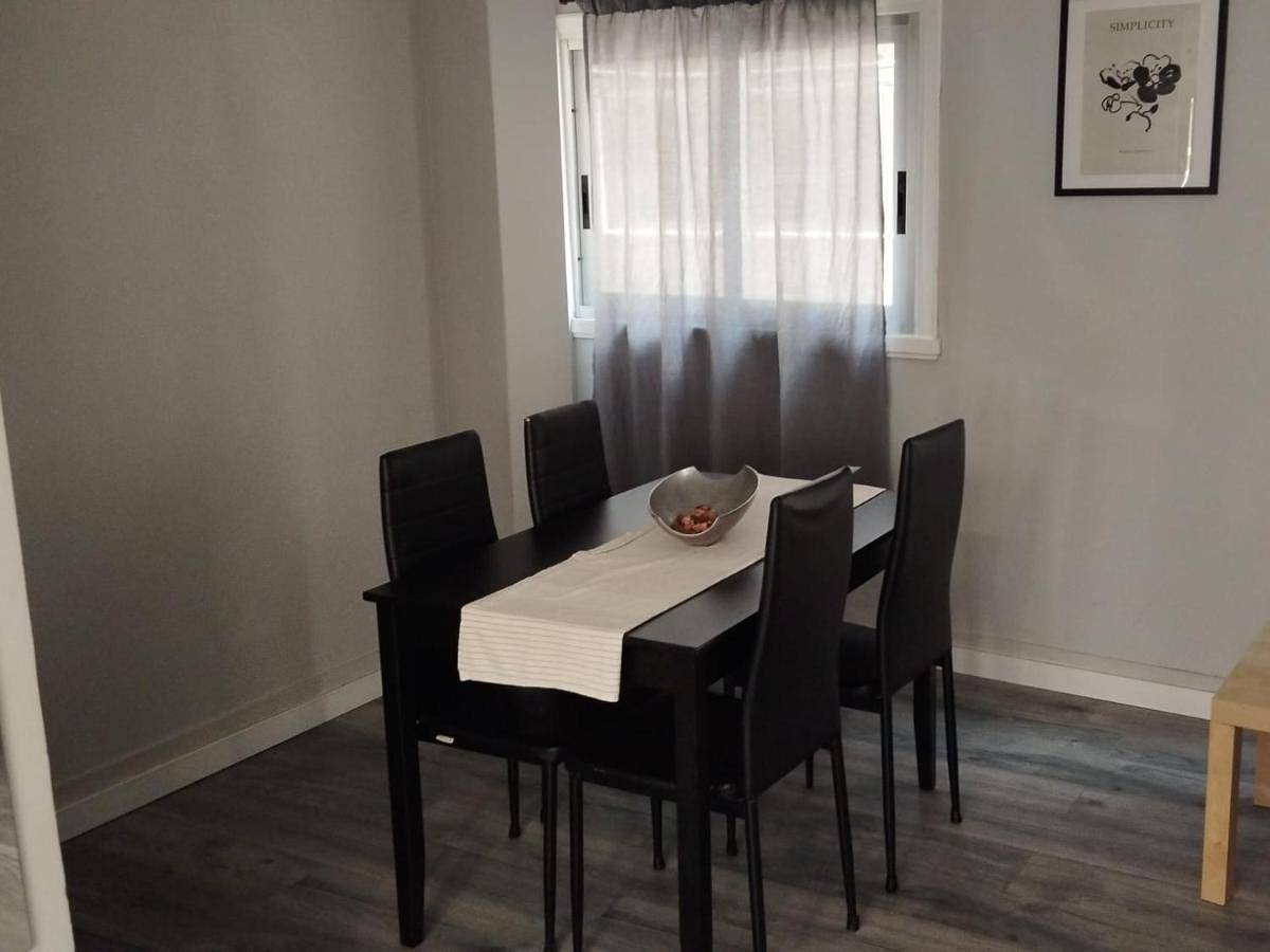 Appartement entier, Two-Bedroom Apartment in Sada, Costa de Galicia