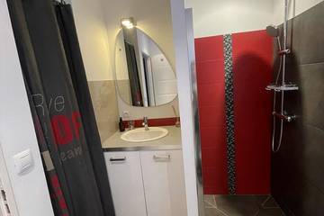 Villa pour 6 Personnes dans Vallon-Pont-d'Arc, Ardèche, Photo 4